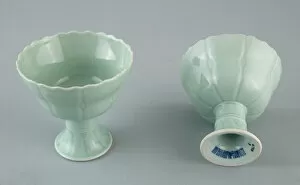 Lotus Flower Gallery: Lotus Stemcup, Qing dynasty (1644-1911), Qianlong reign mark and period (1736-1795)