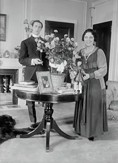 Doll Prints: Lou Tellegen & Geraldine Farrar, between c1915 and c1920. Creator: Bain News Service