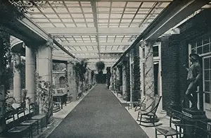 Lever Prints: The Lounge, c1900. Creator: Horatio Nelson King