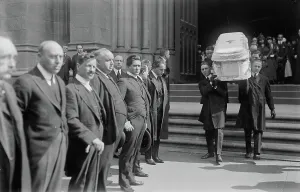 Bass Prints: Luca Botta funeral, 1917. Creator: Bain News Service