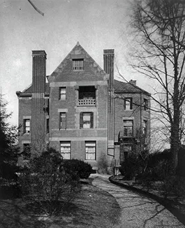 Lucius Tuckerman House, 1600 I St. N.W. between 1890 and 1950. Creator: Frances Benjamin Johnston