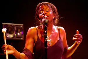 Lynieve Austin, The Warehouse, Croydon, 2007. Artist: Brian O Connor