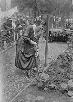 Showing Prints: Mabel Garrison, 1917. Creator: Bain News Service