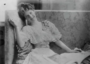 Silent Film Prints: Mabel Taliaferro, 1913. Creators: Bain News Service, George Graham Bain