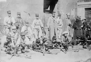 Machine Gun Prints: Machine gunners, City of Mexico, 1913. Creator: Bain News Service