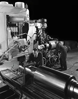 Barnsley Gallery: Machining a five foot roller on a lathe at Wombwell Foundry, South Yorkshire, 1963