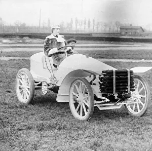 Sportswoman Prints: Madame du Gaste at the wheel of a De Dietrich, (c1910?)