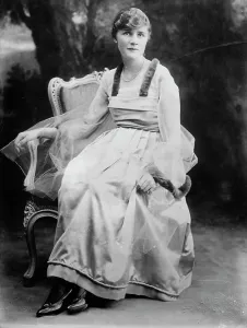 Madge Lesher, between c1910 and c1915. Creator: Bain News Service