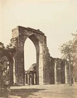 Minarets Gallery: Mahomedan Arch at the Qutub Minar, Delhi, 1858-61. Creator: Unknown