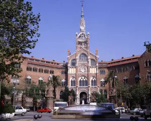 Sant Prints: Main entrance of the Hospital de Sant Pau, building by the modernist architect Lluis