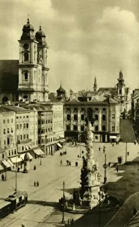 Linz Gallery: Main Square, Linz, Upper Austria, c1935. Creator: Unknown
