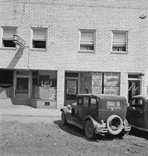Stores Prints: On main street, a new town, Tulelake