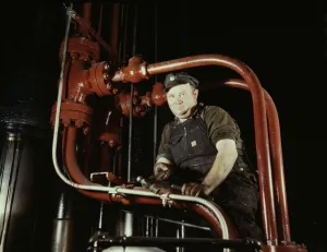 Machine Collection: Maintenance mechanic in largest coal press... Combustion Engineering Co. Chattanooga, Tenn. 1942