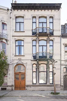 Avenue Sleeckx Gallery: Maison-Atelier Delcorde, 40 & 44 Avenue Sleeckx, (1913), c2014-2017