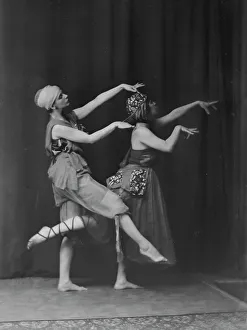 Entwined Prints: Maitland, Miss, and Miss Knight, 1915 July 9. Creator: Arnold Genthe
