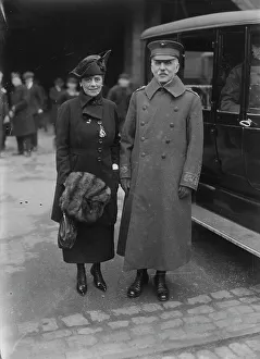 Great Coat Prints: Maj. Gen. Barnett & wife, 1918. Creator: Bain News Service