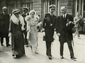 Hm King George Vi Gallery: Their Majesties at Edinburgh During the Jubilee Celebrations of King George V 1935, 1937
