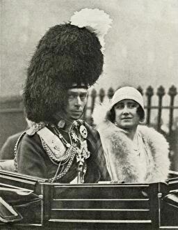 Bearskin Collection: His Majesty in Highland Dress Arriving at St. Giless Cathedral, Edinburgh, 1929, 1937