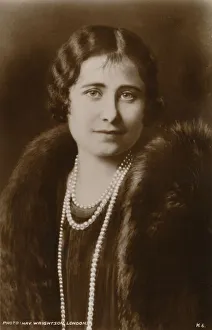 Queen Mother Prints: Her Majesty Queen Elizabeth, c1936. Creator: Hay Wrightson