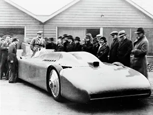 Garage Prints: Malcolm Campbell in Bluebird, 1935