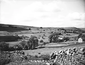 Derbyshire Prints: Mam Tor, Peak District, Derbyshire, c1955. Creator: Arthur Charles Kirby Ware