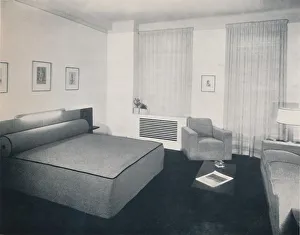 A mans bedroom designed by Robert Heller Inc. New York, 1936 A mans bedroom designed by Robert Heller Inc. New York, 1936