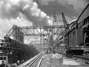 Manvers coal processing plant, Wath upon Dearne, near Rotherham, South Yorkshire, January 1957