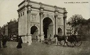 The Marble Arch, London, late 19th-early 20th century. Creator: Unknown The Marble Arch, London, late 19th-early 20th century. Creator: Unknown