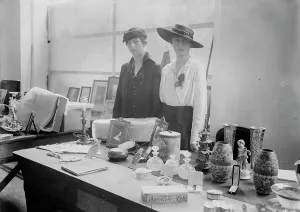 Stall Prints: Marg. Andrews -- Catherine Porter, between c1910 and c1915. Creator: Bain News Service