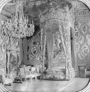 Marie Antoinettes bedroom, Palace of Fontainebleau, France, late 19th or early 20th century