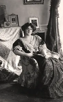 Marie Studholme (1875-1930), English actress, 1906. Artist: Foulsham and Banfield