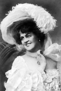 Marie Studholme (1875-1930), English actress, 1900s. Artist: Ellis & Walery