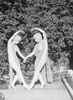Marion Morgan dancers, between 1914 and 1927. Creator: Arnold Genthe