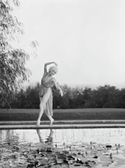 Marion Morgan dancers, between 1914 and 1927. Creator: Arnold Genthe