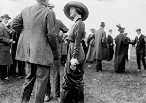 Social Event Prints: Marjorie Curtis, between c1910 and c1915. Creator: Bain News Service