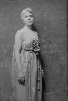 Marwick, James, Mrs. portrait photograph, 1916 Jan. 5 or Jan. 6. Creator: Arnold Genthe