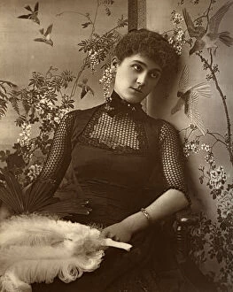 Barraud Gallery: Mary Moore, British actress, 1886. Artist: Barraud