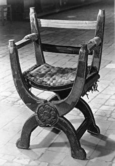 Queen Of England And Ireland Collection: Mary Tudors chair, Winchester Cathedral. Artist: Kerr