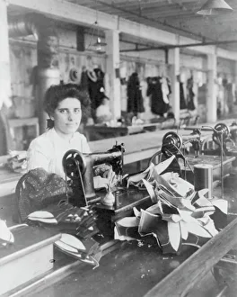 Sewing Machine Prints: Massachusetts. Lynn. shoe factories