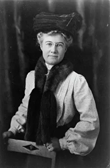 Photographic Prints 1890 1910 Gmgpc Prints: Mattie Edwards Hewitt, half-length portrait