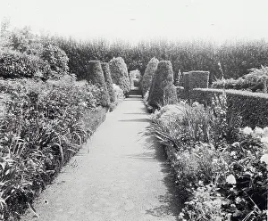 Maudesleigh, Frederick Strong Moseley house, Newburyport, Massachusetts, 1920. Creator: Frances Benjamin Johnston. Maudesleigh, Frederick Strong Moseley house, Newburyport, Massachusetts, 1920. Creator: Frances Benjamin Johnston
