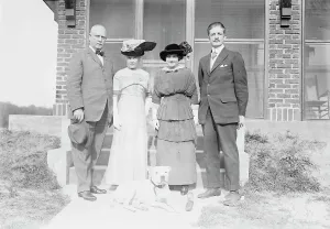 Mayor Kline & family, between c1910 and c1915. Creator: Bain News Service