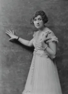 Hand On Shoulder Prints: Melville, Mrs. portrait photograph, 1916. Creator: Arnold Genthe