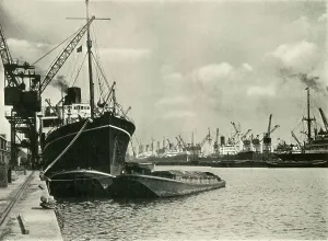 Alan Bell Prints: Merchants Bring In Wares By Ships from Every Nation Vessels alongside the Quays