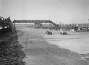 Earl Of March Gallery: MG C types of the Earl of March and Harold Parker, BRDC 500 Mile Race, Brooklands, 1931