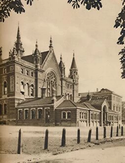 Barry Gallery: The Middle Block and Senior School at Dulwich College, c1935. Creator: Donald McLeish