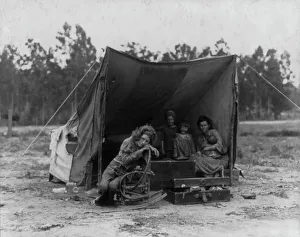 Suitcase Prints: Migrant agricultural worker's family