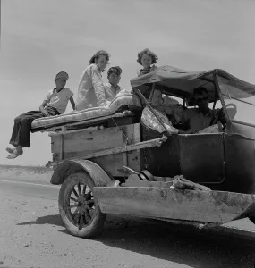 Displacement Prints: Migratory family, Route 70, Arizona, 1937. Creator: Dorothea Lange