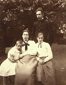 Geologist Prints: Mikhail Alekseevich Pavlov with His Mother Maria Tikhonovna and Sisters Maria and Vera