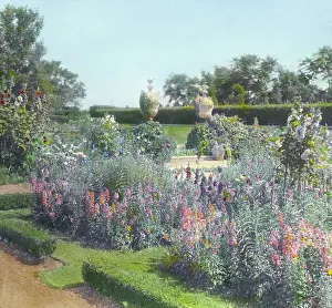 Millefiori, Albert Barnes Boardman house, Great Plains Road and Coopers Neck... New York, 1914. Creator: Frances Benjamin Johnston. Millefiori, Albert Barnes Boardman house, Great Plains Road and Coopers Neck... New York, 1914